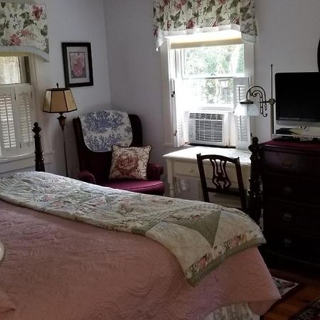 Eastgate Inn B&B Lenox Εξωτερικό φωτογραφία
