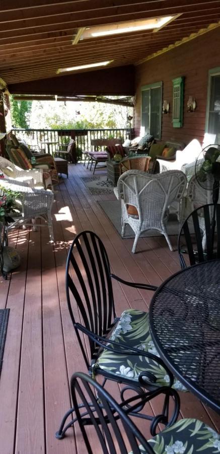 Eastgate Inn B&B Lenox Εξωτερικό φωτογραφία