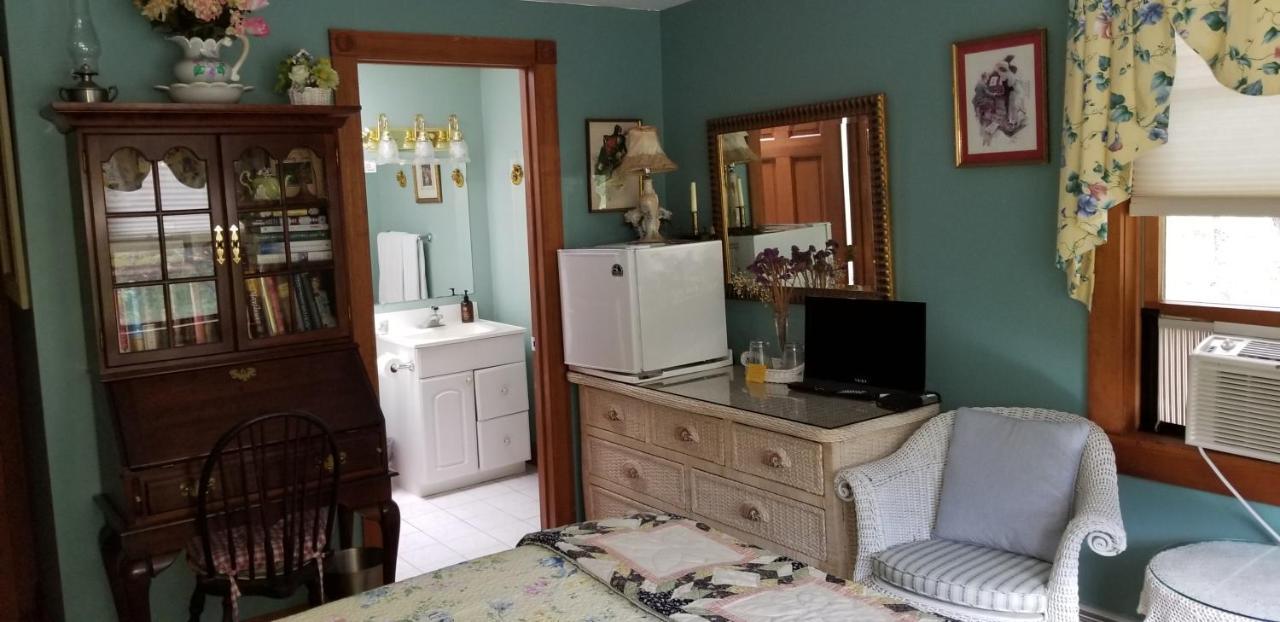 Eastgate Inn B&B Lenox Εξωτερικό φωτογραφία